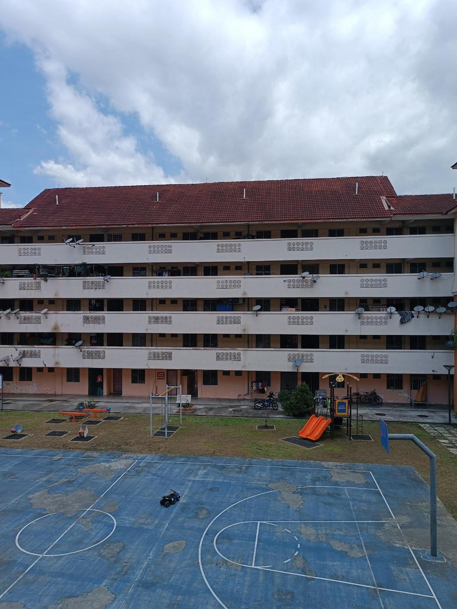 M.Fr Homestay Pangsapuri Putra Damai 普特拉贾亚 外观 照片